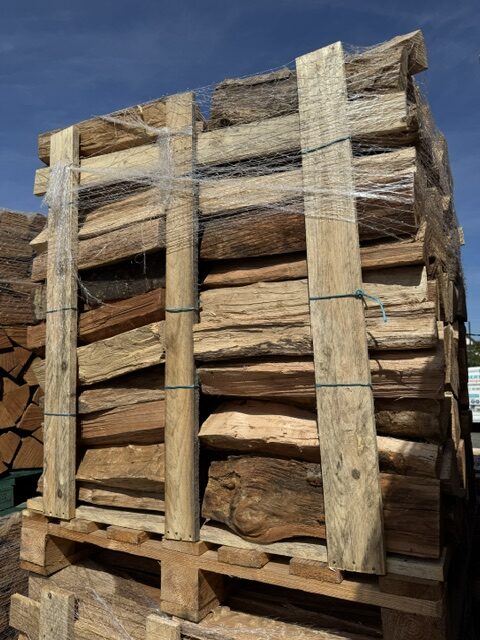 Palette de bûches de bois de 50 cm